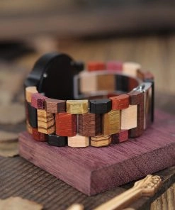 montre en bois a couleurs et cerf bracelet